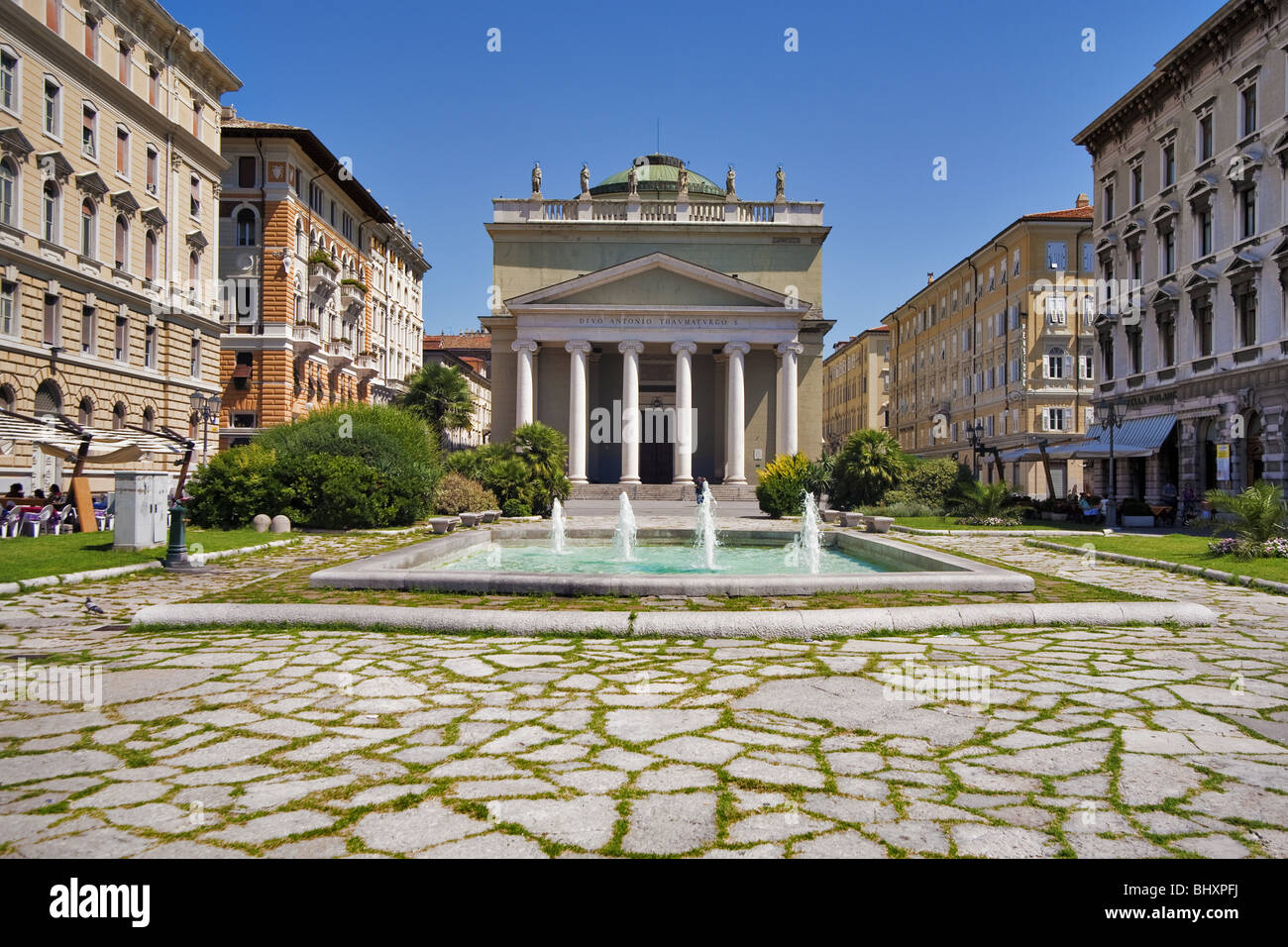 Ponte Rosso in Trieste, Friuli-Venezia Giulia, Italia, Europe Stock Photo