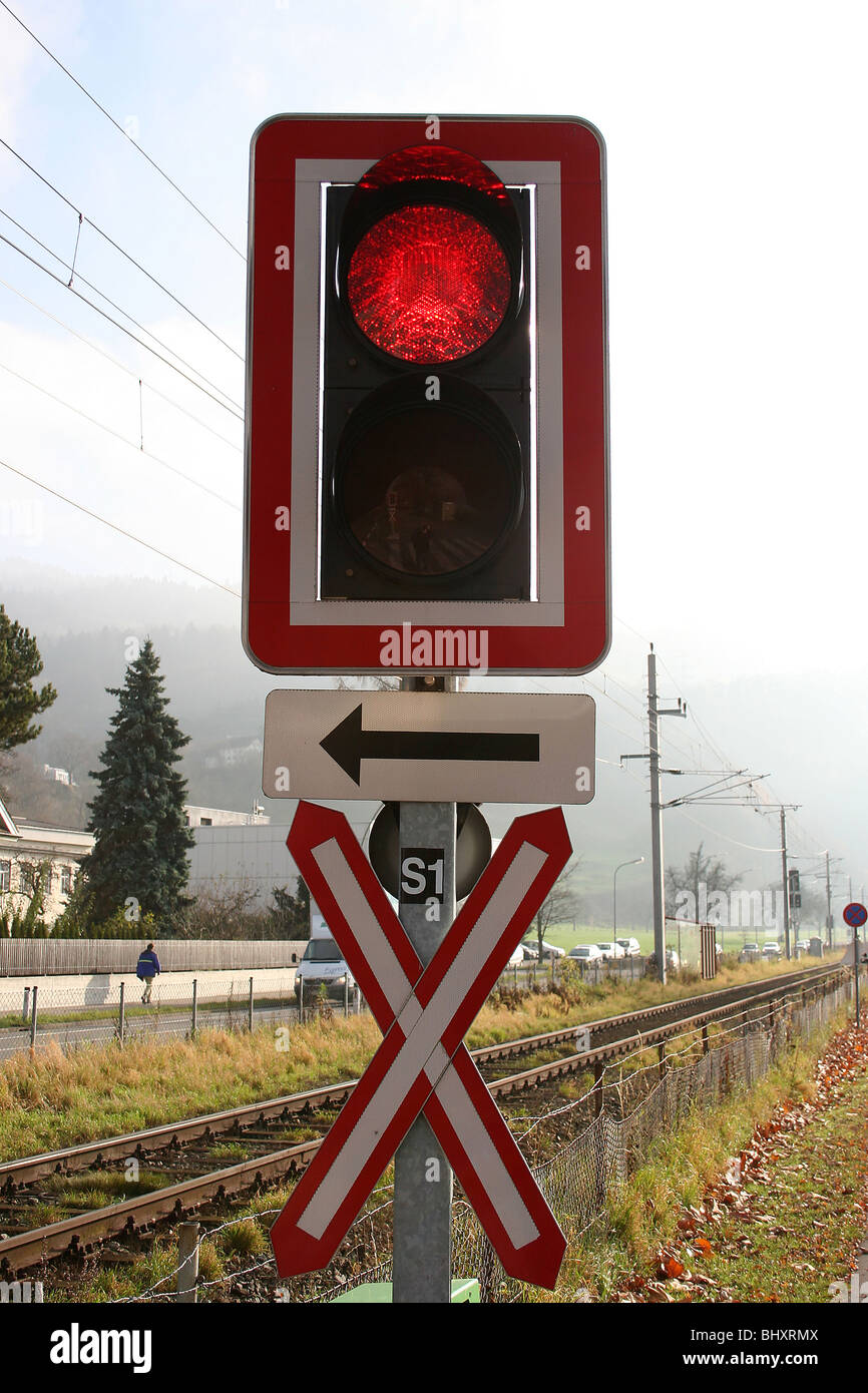 level crossing;railroad crossing Stock Photo Alamy