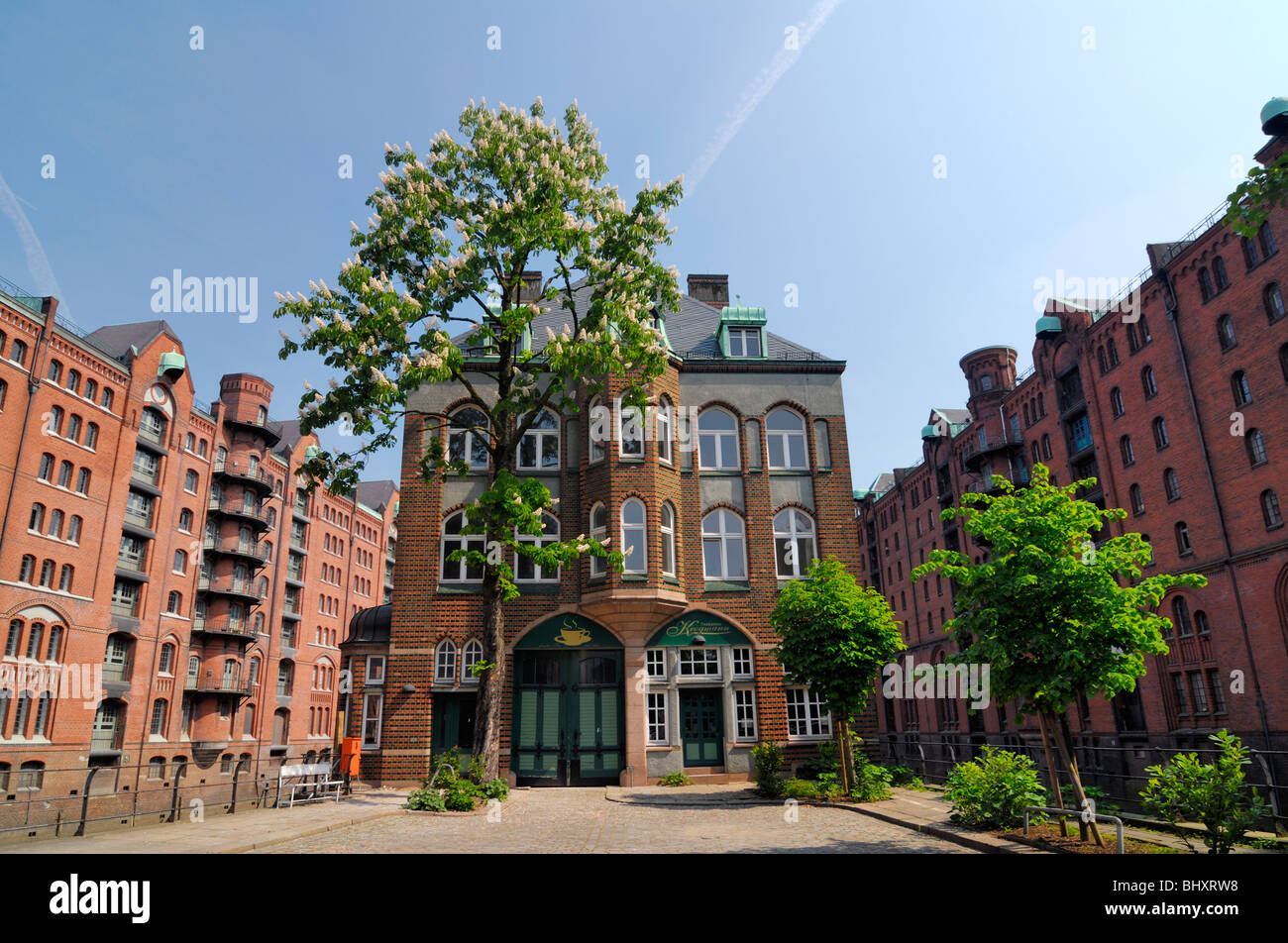 The water castle in the warehouse district, Hamburg, Germany Stock ...