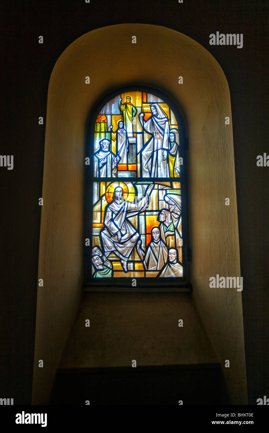 Artistic window hi-res stock photography and images - Alamy