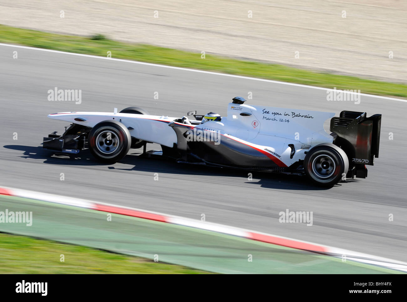 Pedro Martínez de la Rosa driving for the Sauber team during testing at the Circuit de Catalunya, Montmelo, Spain Stock Photo