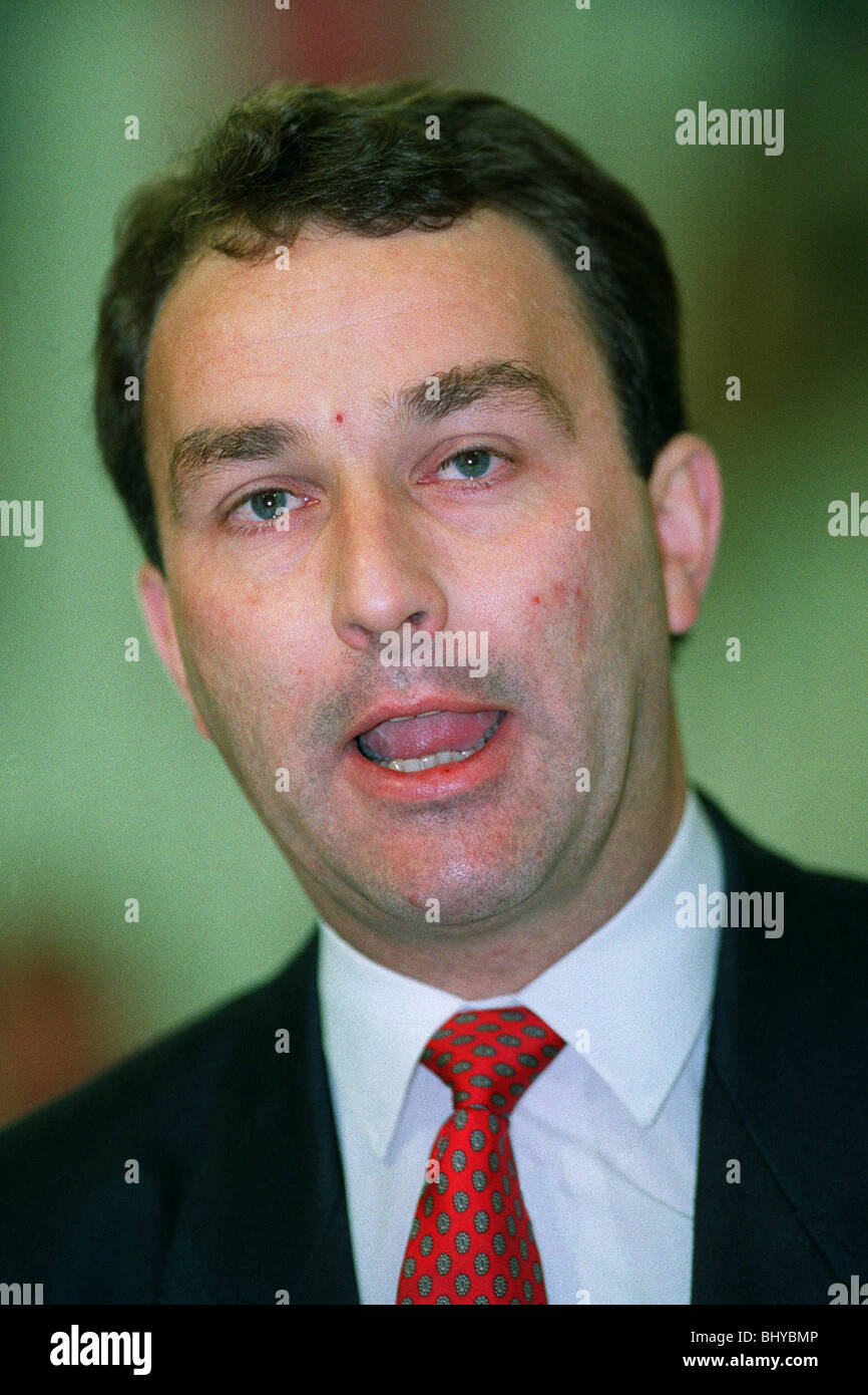 HUW EDWARDS MP LABOUR PARTY MONMOUTH 06 December 1991 Stock Photo Alamy