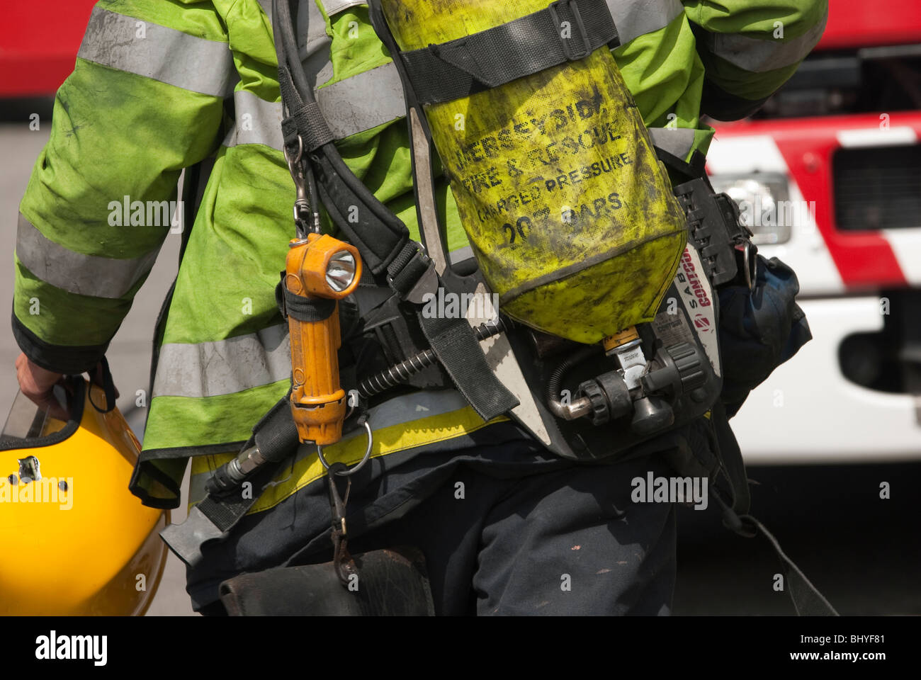 Firefighter Breathing Apparatus Sabre Contour FULLY MODEL RELEASED