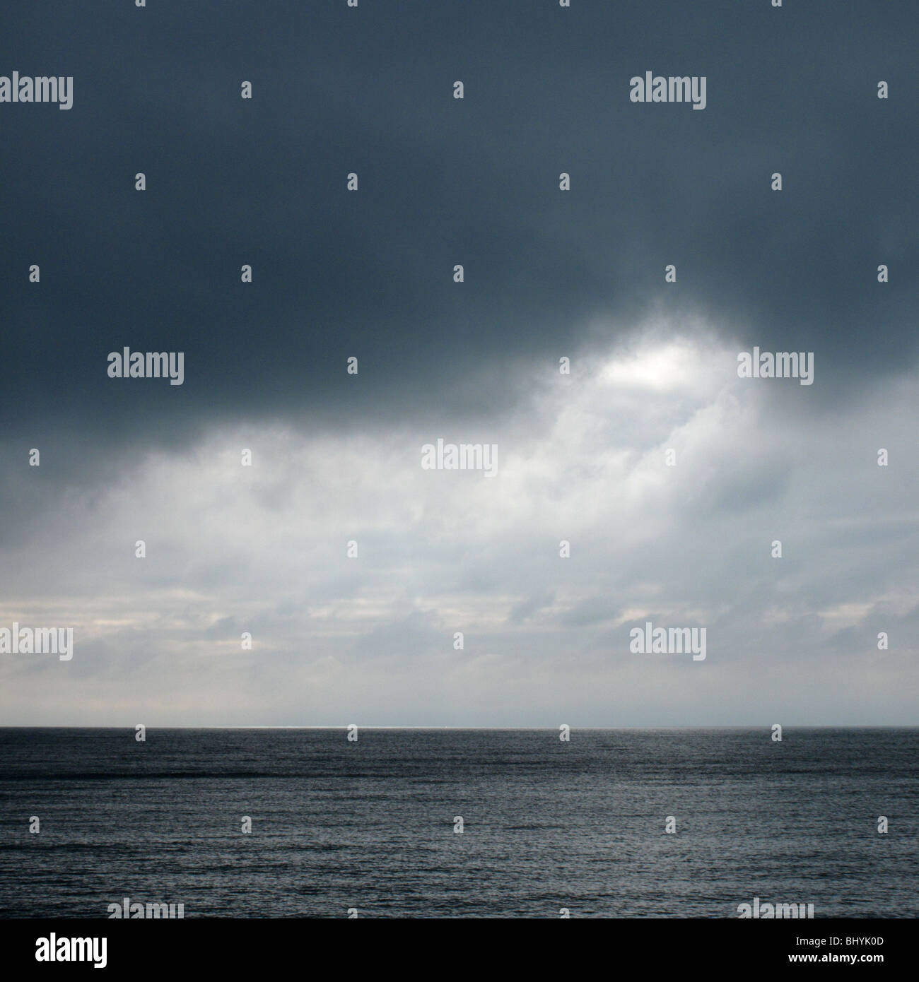 Brooding seascape hi-res stock photography and images - Alamy