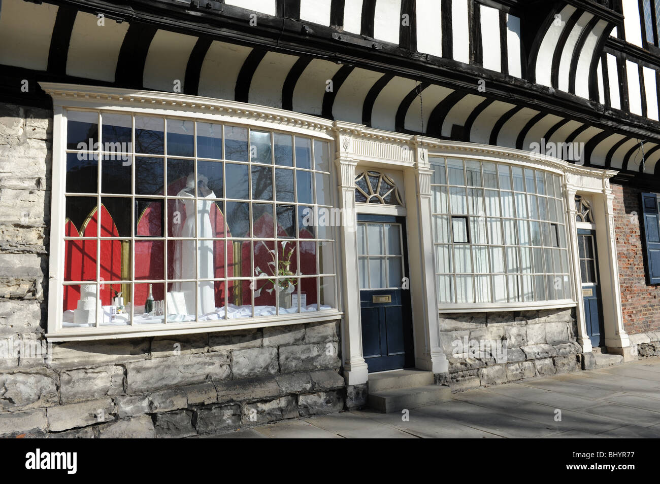 Shop window in Minster Yard in the City of York in North Yorkshire England Uk Stock Photo