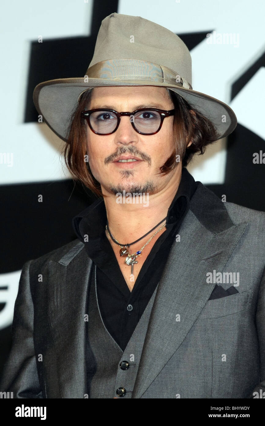 Japan, Tokyo: actor Johnny Depp promoting the film 'Public Enemies' Stock Photo