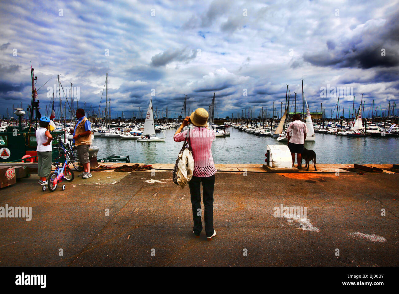 Atmosphere during the summer season in the harbour of Arcachon (33) Stock Photo