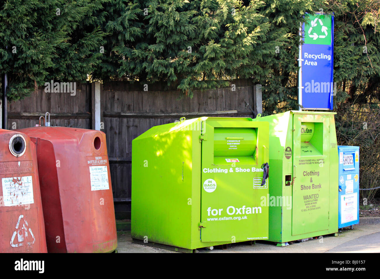 Recycling waste methods britain uk hi-res stock photography and images ...