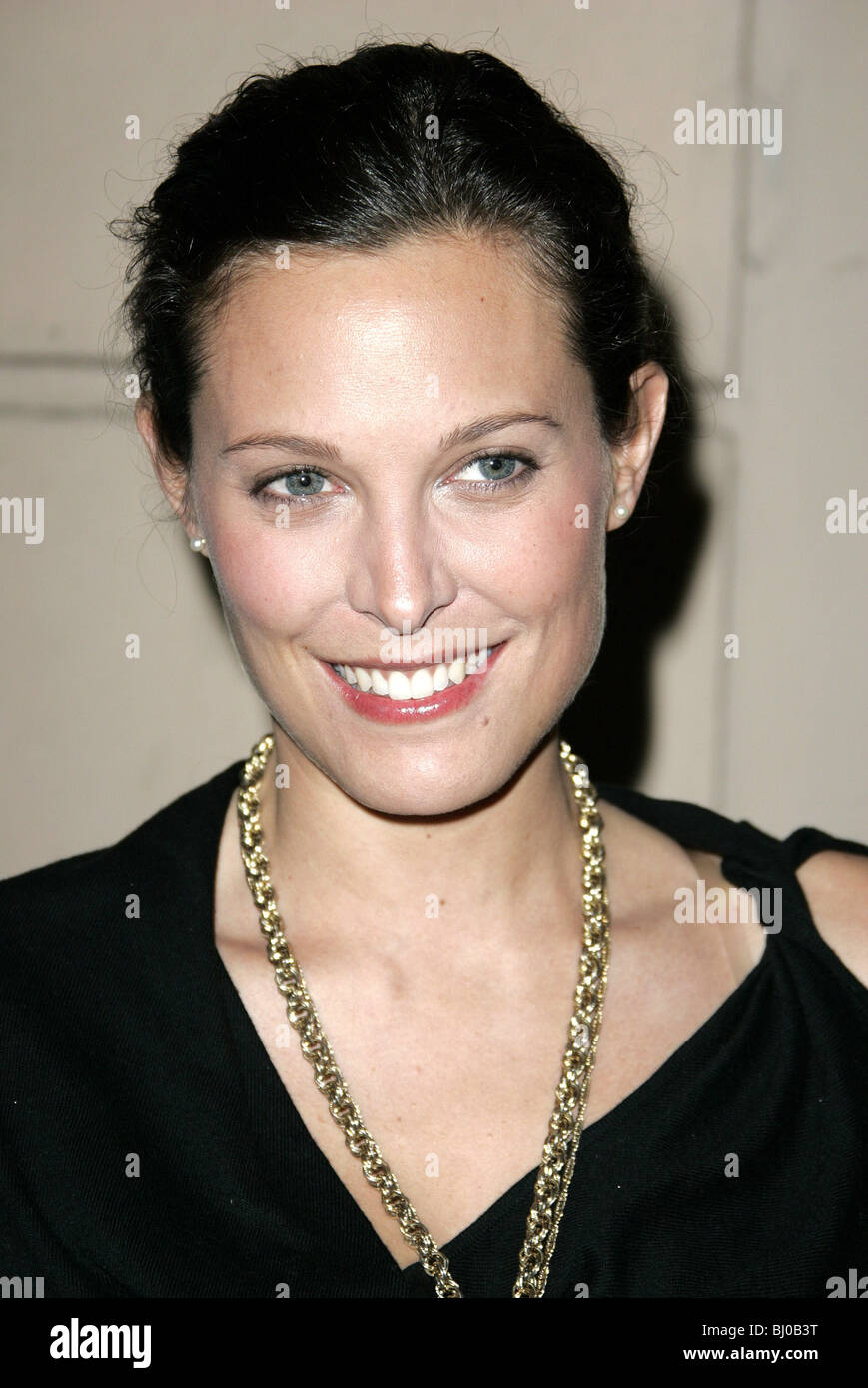 ERIN DANIELS THE L WORD 3RD SEASON PREMIERE HOLLYWOOD LOS ANGELES USA 08 January 2006 Stock Photo