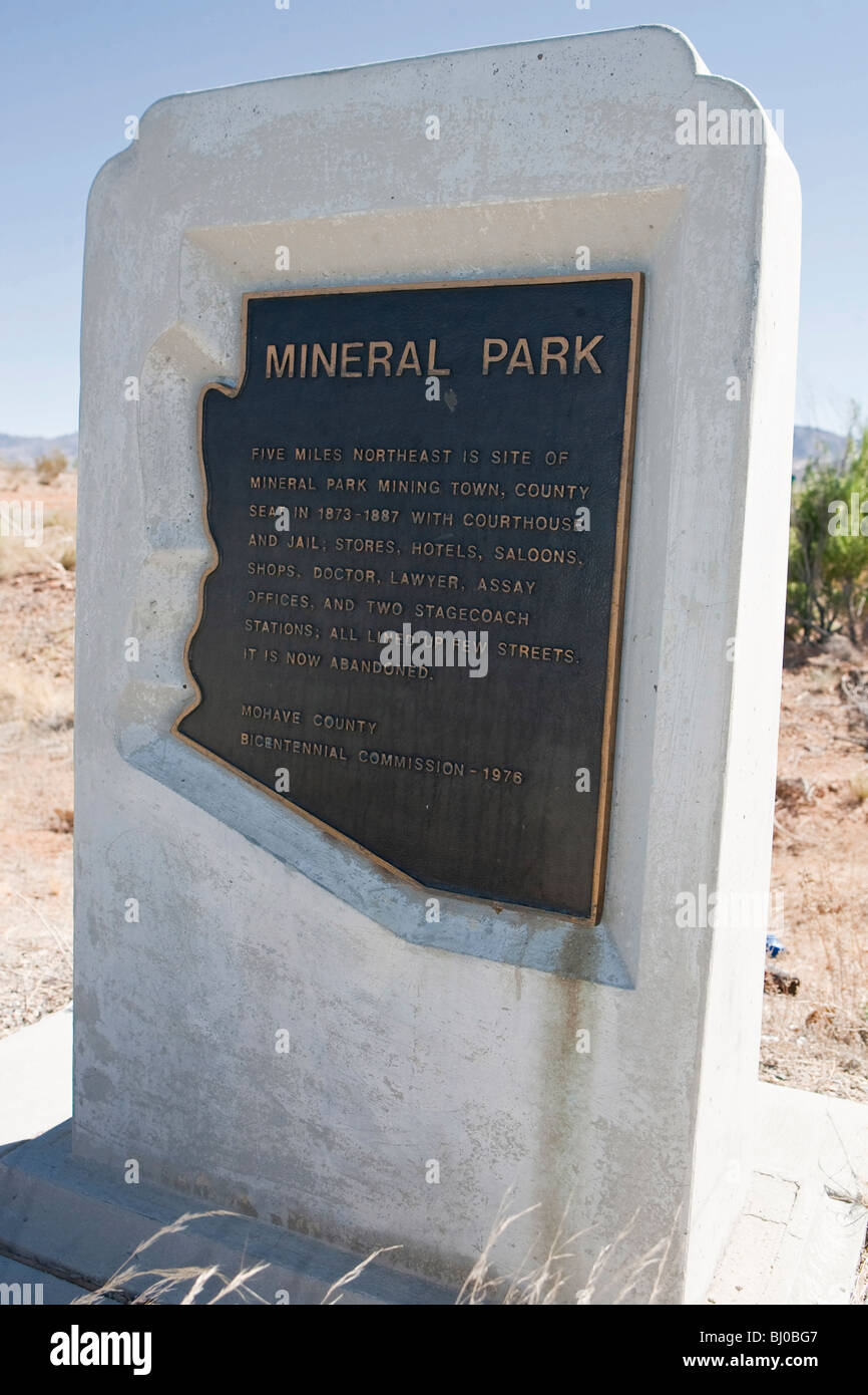 An historical marker about Mineral Park located on Highway US 93 in Mohave County, Arizona Stock Photo
