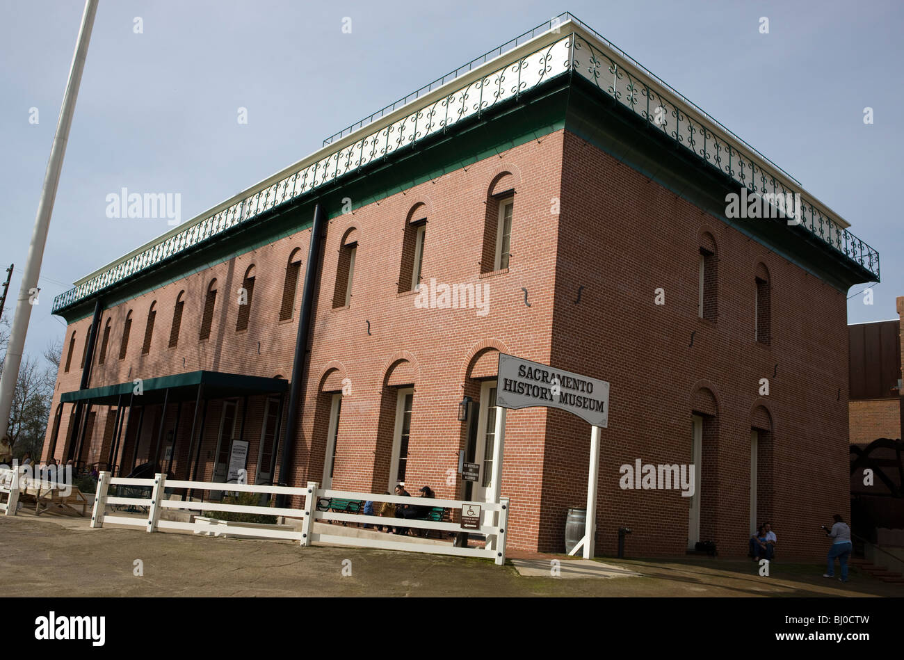 Exterior of brick building containing the Sacramento History Museum