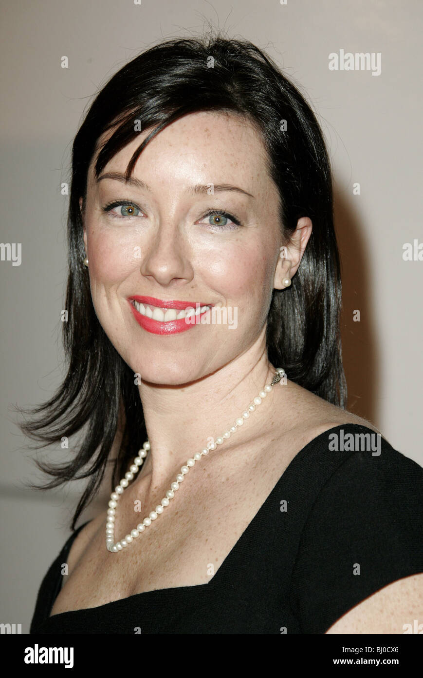 MOLLY PARKER ACTRESS LOS ANGELES COUNTY MUSEUM OF ART  LOS ANGELES  USA 08/12/2005 Stock Photo