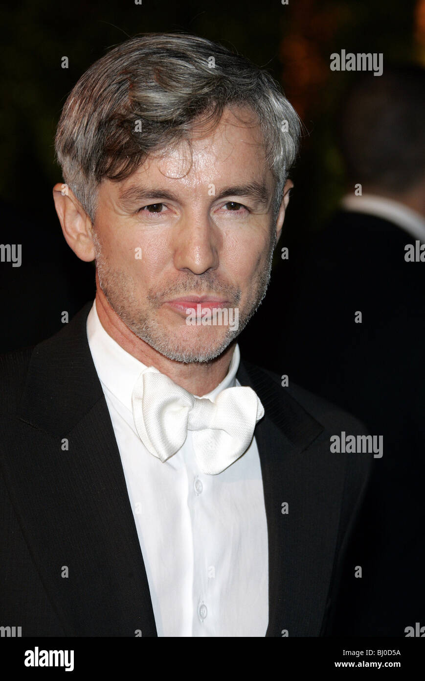 BAZ LUHRMANN DIRECTOR MORTONS  WEST HOLLYWOOD  LOS ANGELES  USA 05/03/2006 Stock Photo
