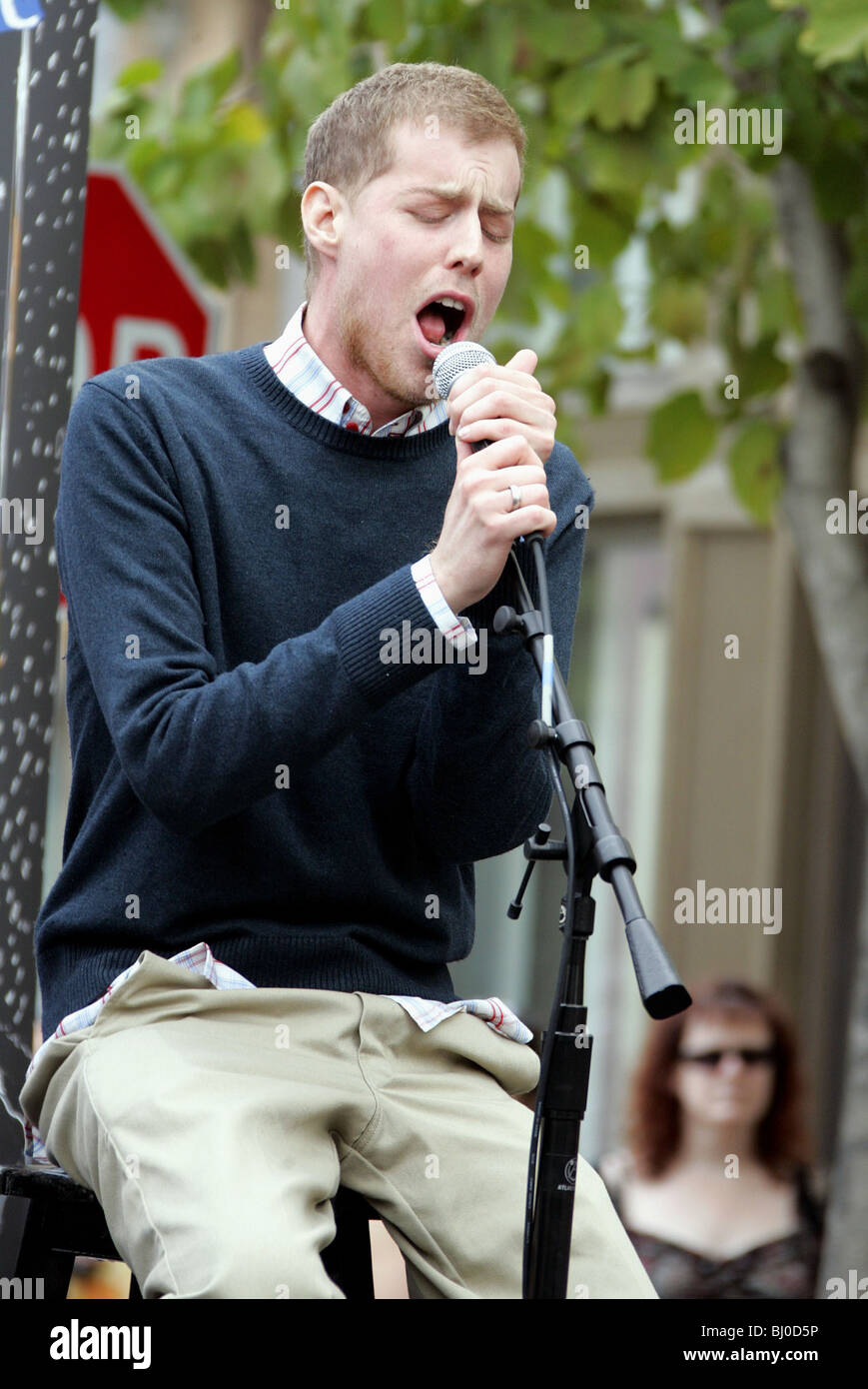 ANDREW MCMAHON SINGER JACK'S MANNEQUIN THE GROVE LOS ANGELES USA 25/03/2006 Stock Photo - Alamy