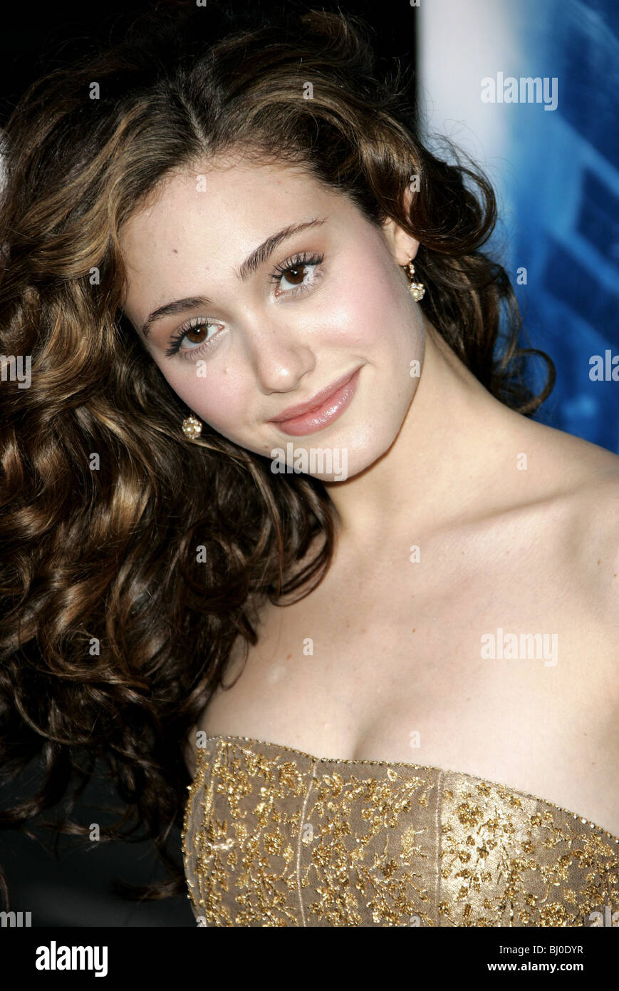 EMMY ROSSUM ACTRESS CHINESE THEATRE HOLLYWOOD LOS ANGELES USA 10/05 ...