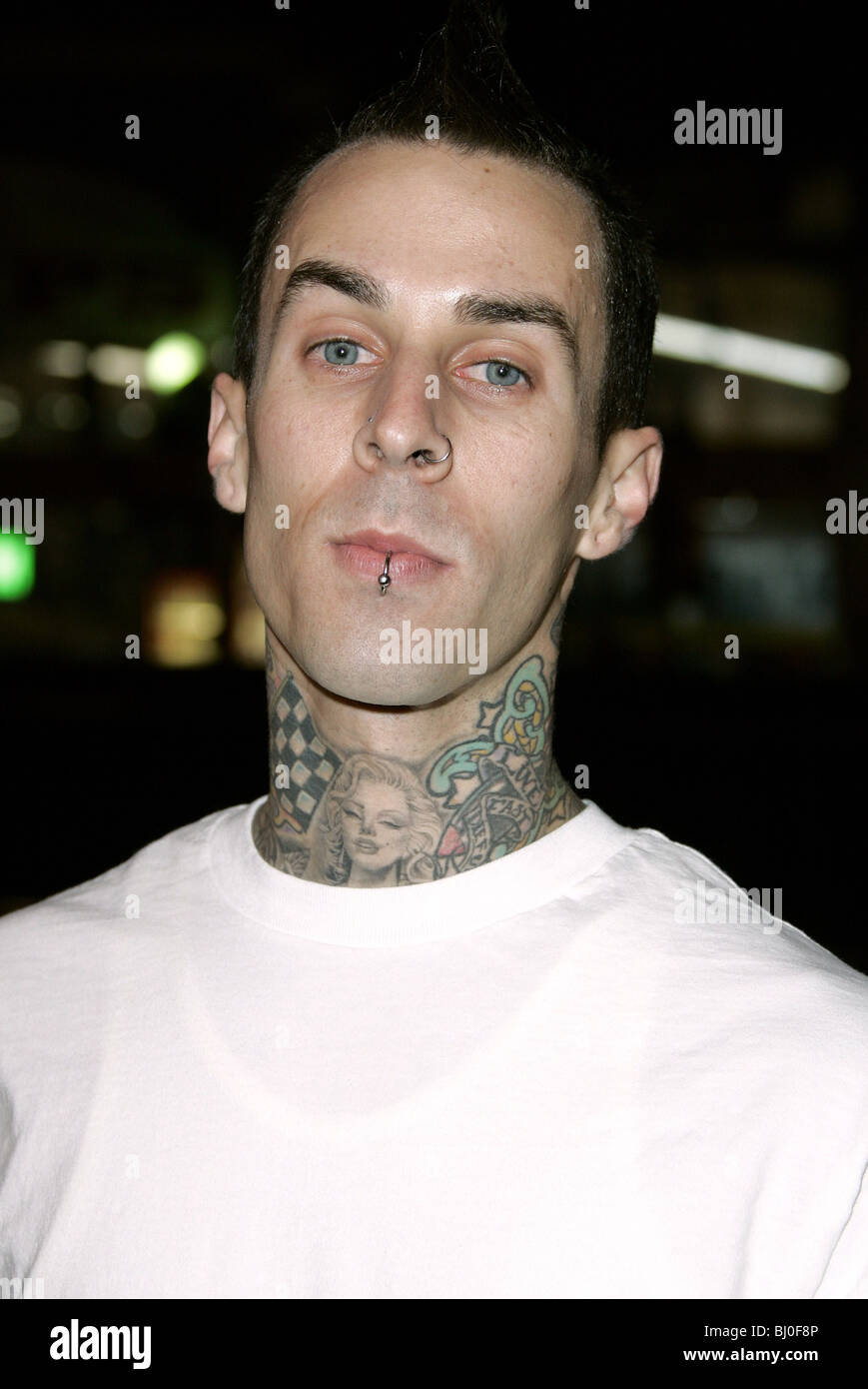 Travis Barker High Resolution Stock Photography And Images Alamy < 1 minute the drummer looks younger than his 42 years (photo: https www alamy com stock photo travis barker drummer blink 182 chinese theatre hollywood los angeles 28286182 html