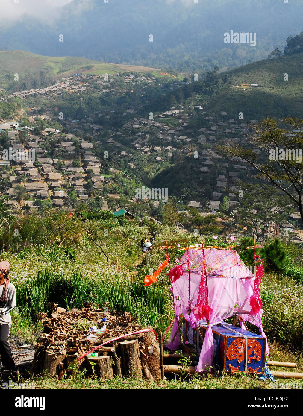 funeral pyre , umpium refugee camp(thai burmese border) , south of mae