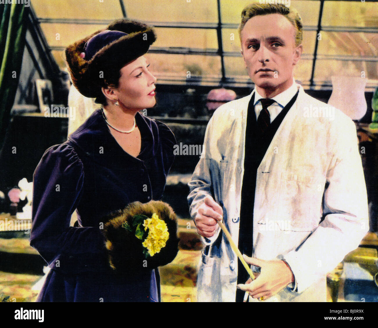 THE MAN WHO COULD CHEAT DEATH - 1959 Paramount/Hammer film with Hazel Court and Anton Diffring Stock Photo