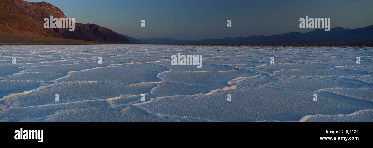 Badwater salt lake hi-res stock photography and images - Alamy