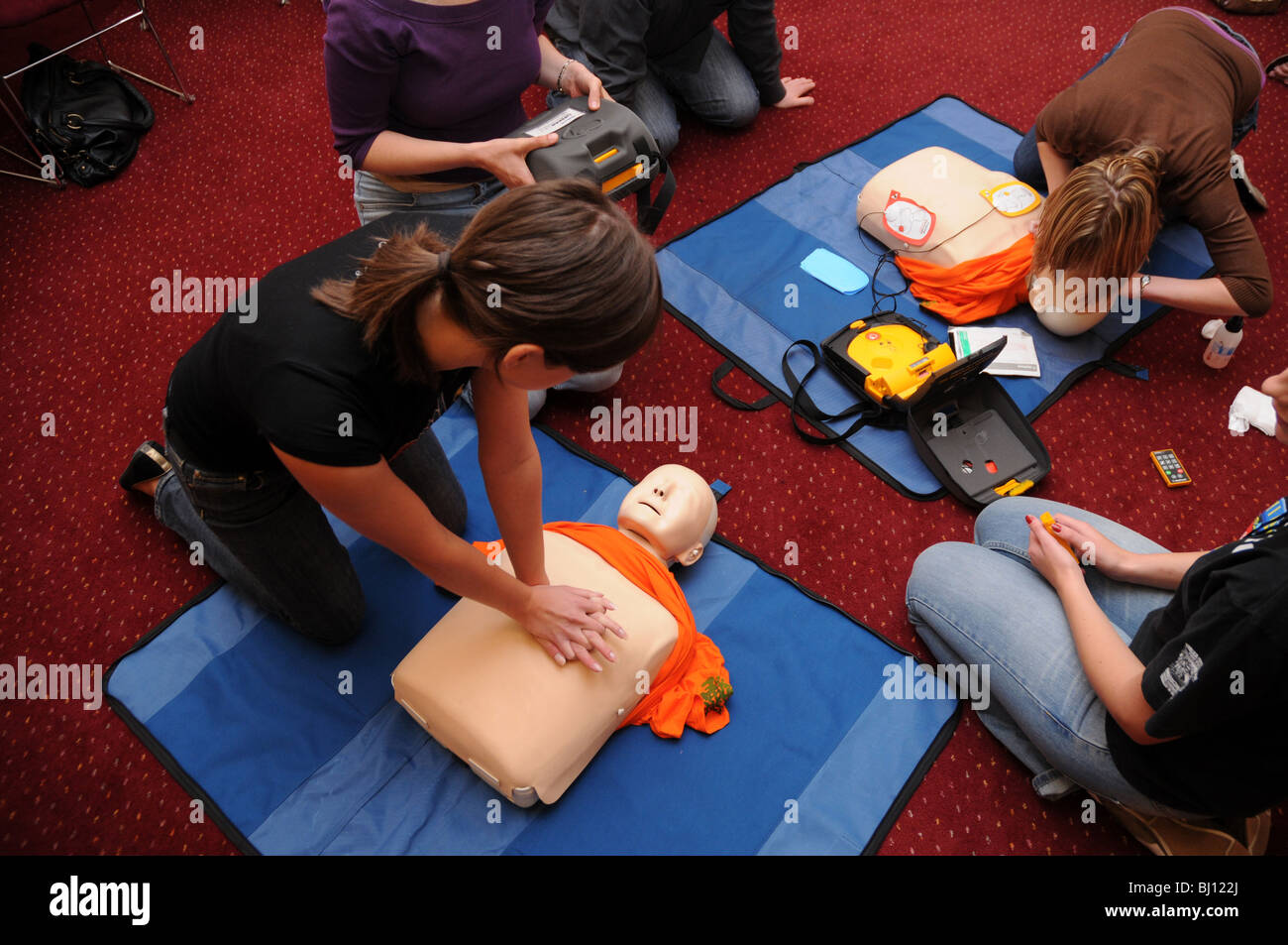 First aid training hires stock photography and images Alamy