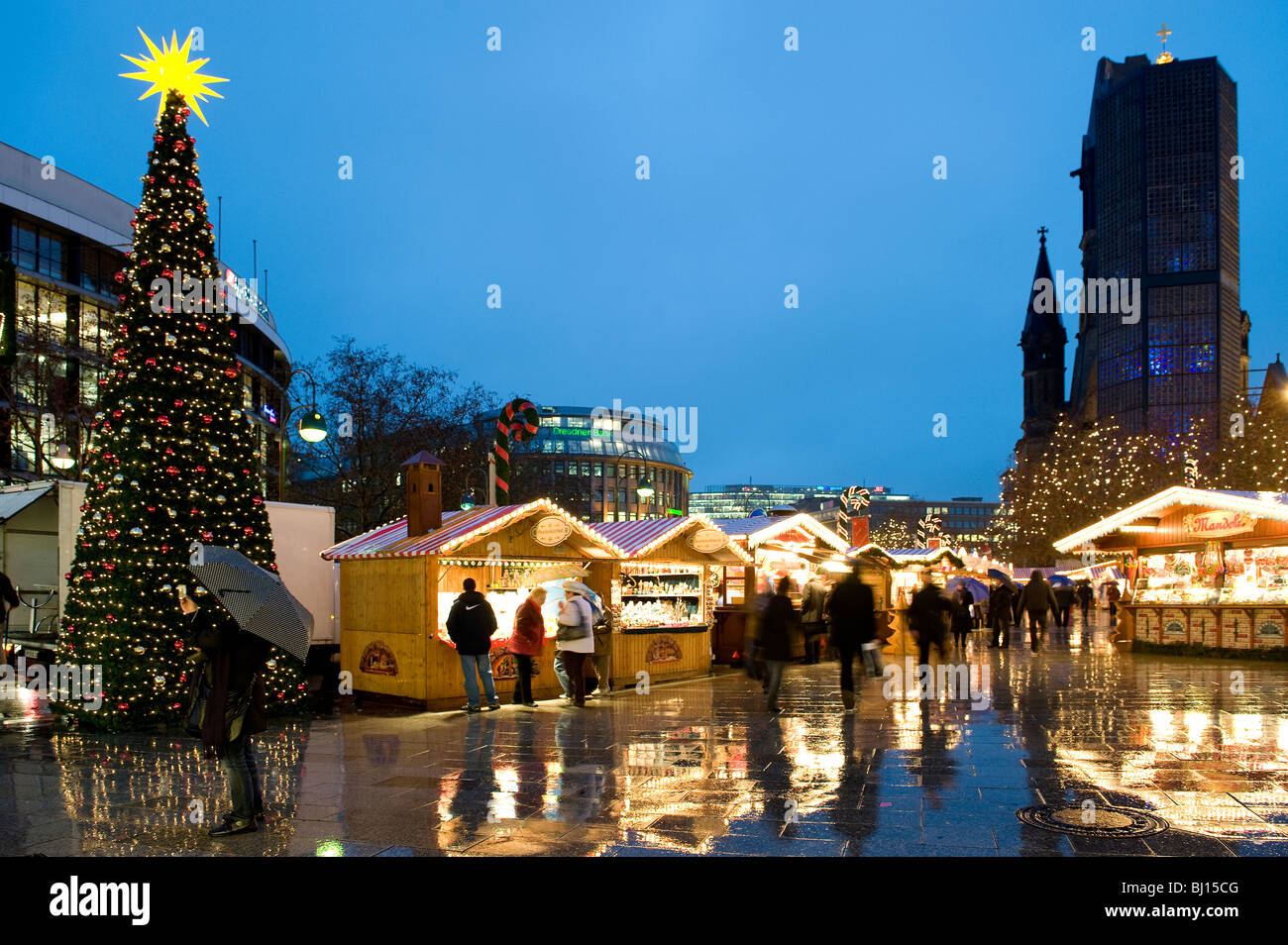 Christmas Markets Kurfurstendamm Berlin Germany Stock Photo