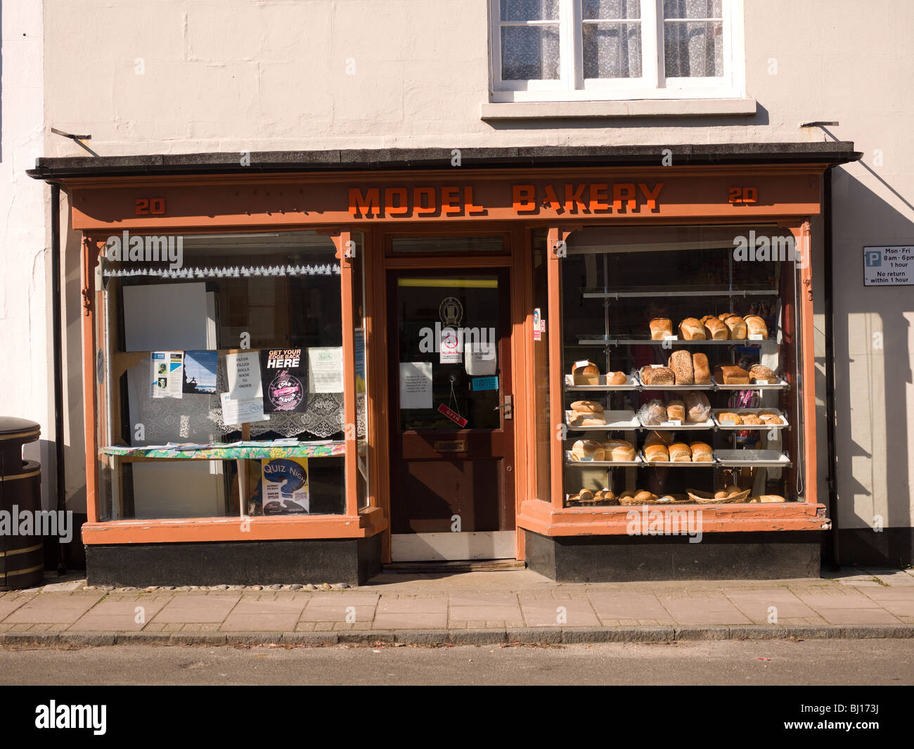 Patisserie store hi-res stock photography and images - Alamy