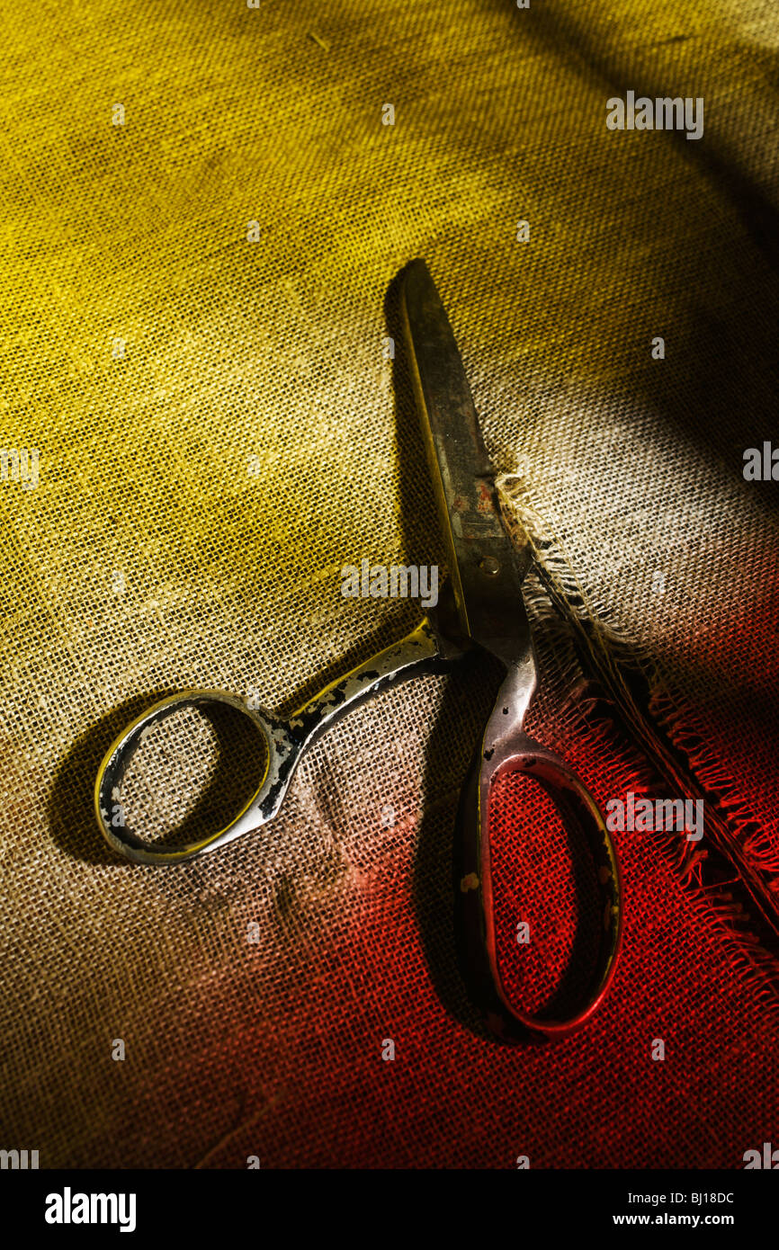 Creepy scissors hi-res stock photography and images - Alamy
