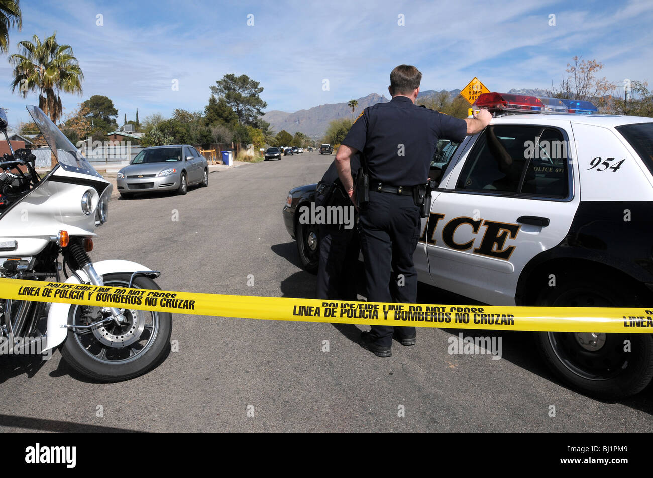 Tucson Police investigate a homicide and shooting of another man believed to be gang related in Tucson, Arizona, USA. Stock Photo