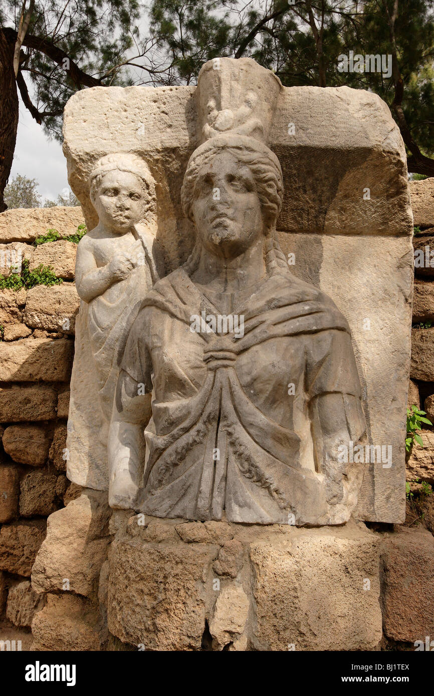 Israel, the Coastal Plain. Roman statues in Ashkelon Stock Photo Alamy