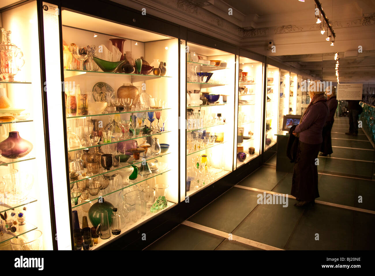 Victoria and Albert Museum, London. Glassware Stock Photo Alamy