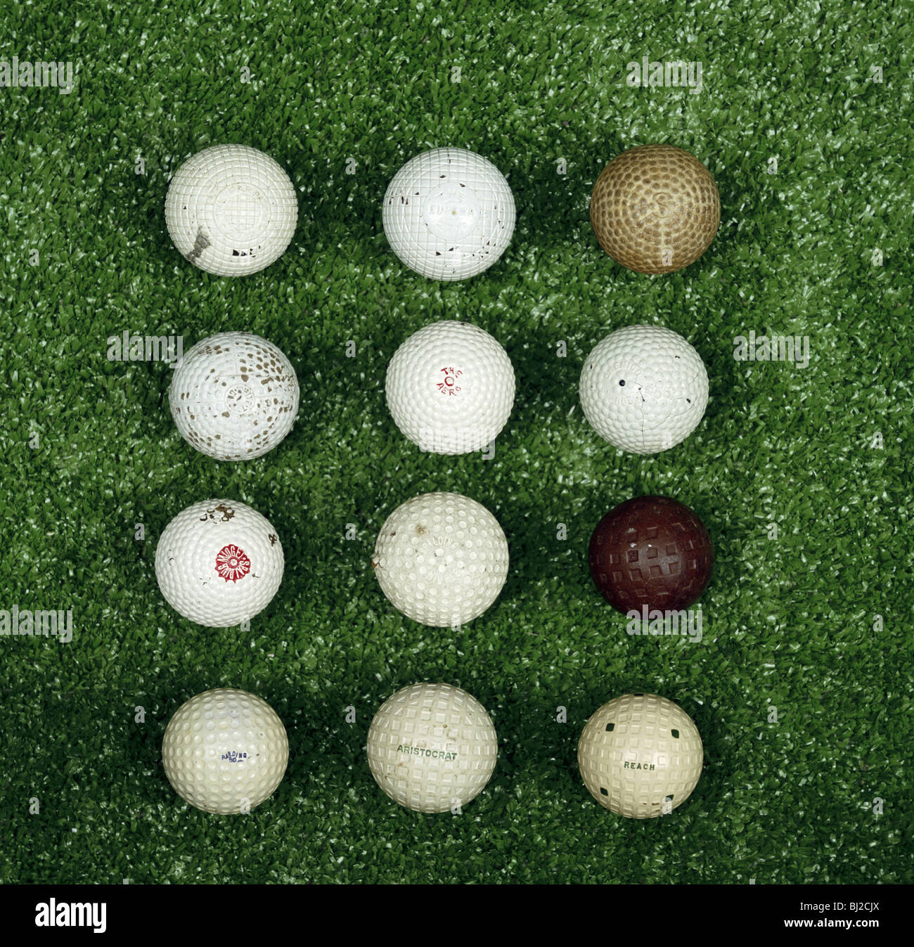 Spalding golf ball hires stock photography and images Alamy