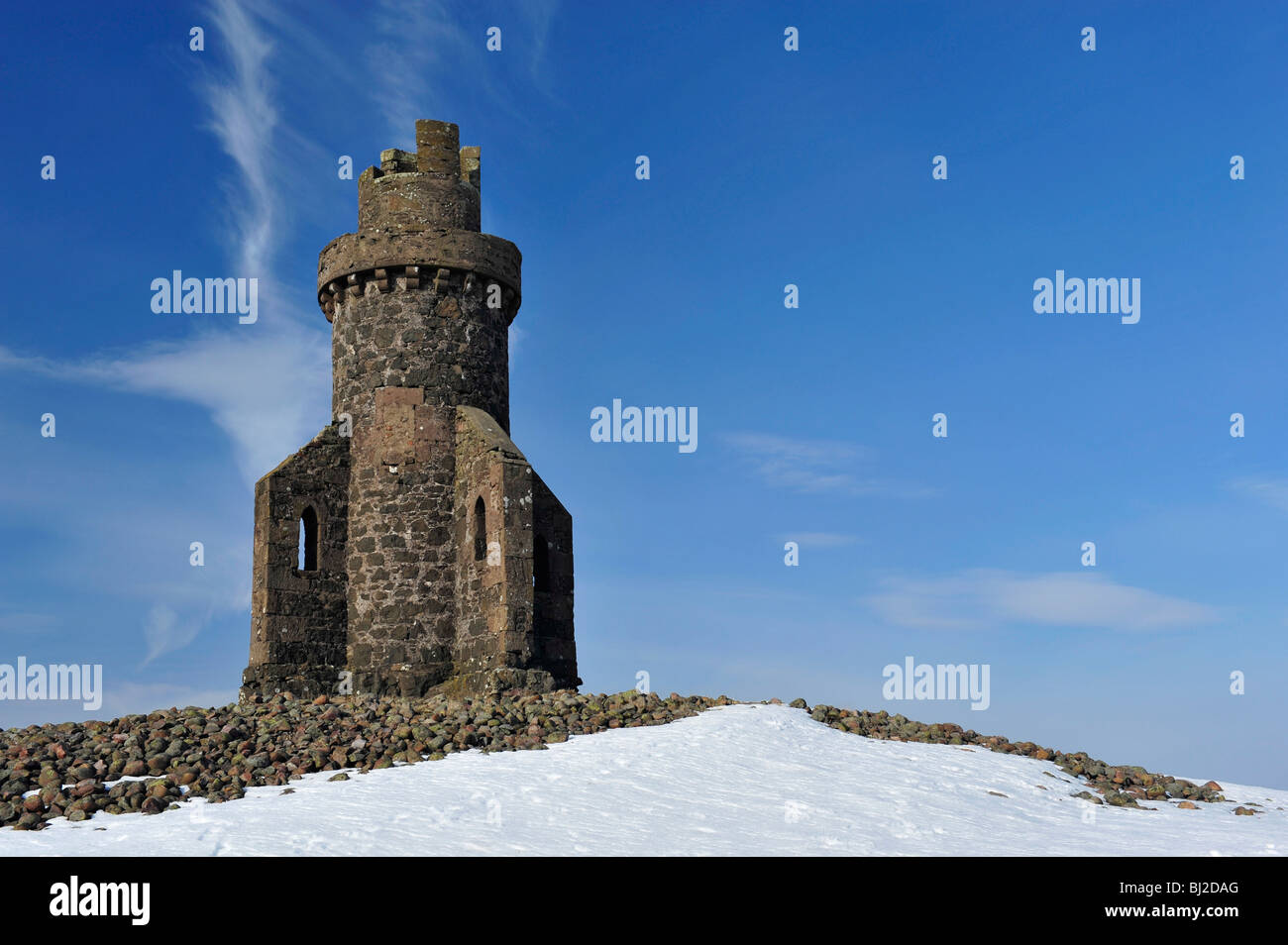 Johnston Tower on the Garvock Hill overlooking Laurencekirk, Aberdeenshire, Stock Photo