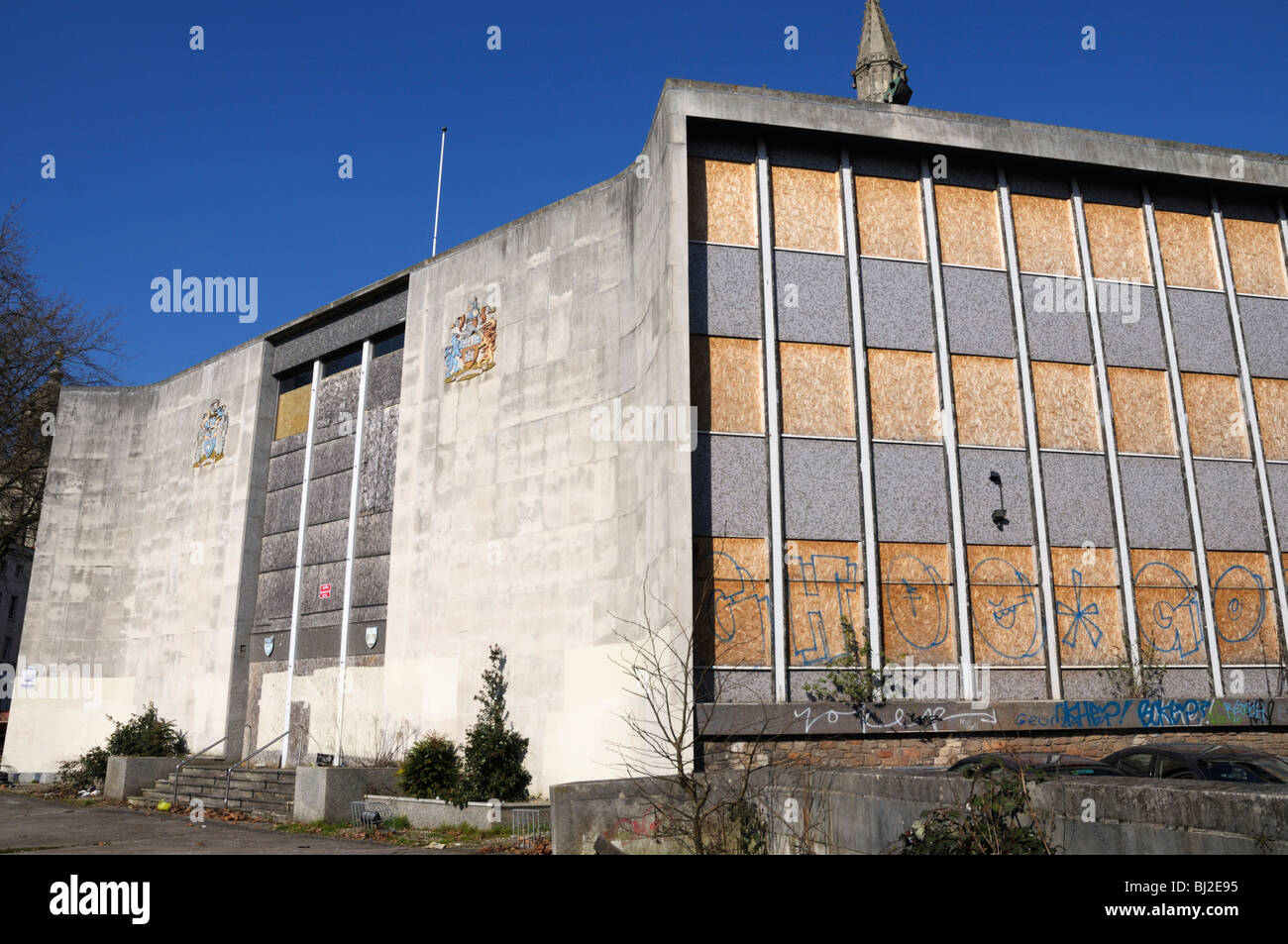 Derelict office building on High st in the centre of Bristol city Stock Photo