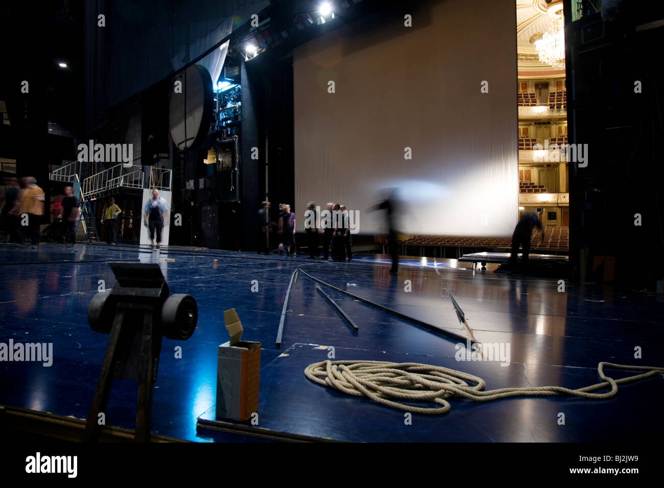 Stagehand backstage hires stock photography and images Alamy