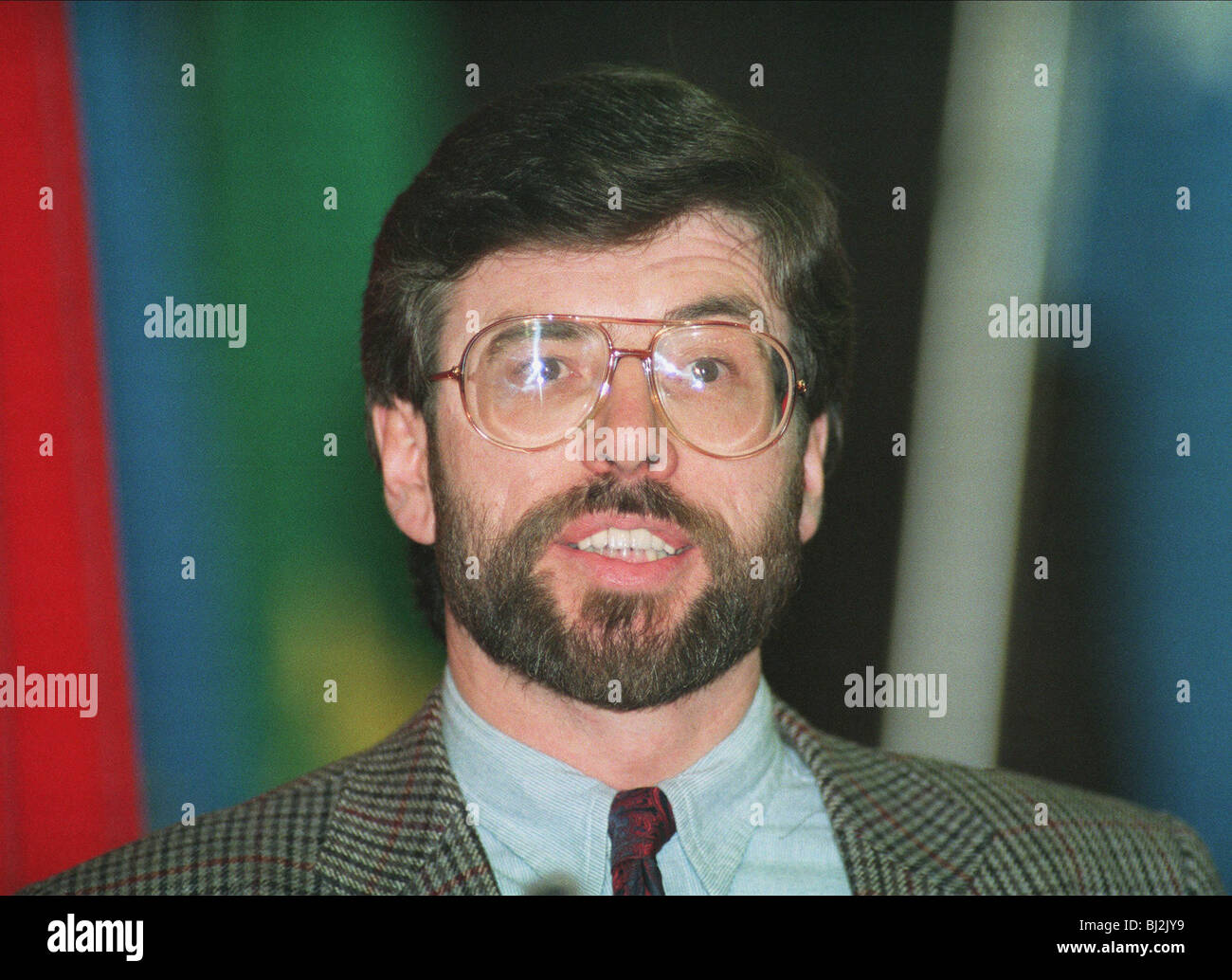 GERRY ADAMS MP PRESIDENT OF SINN FEIN 30 November 1993 Stock Photo