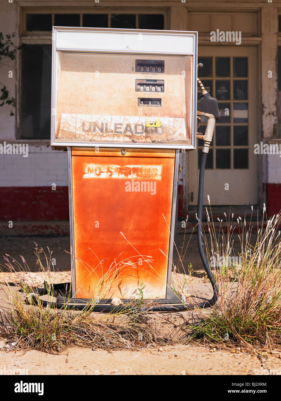 Abandoned gas pump station hires stock photography and images Alamy