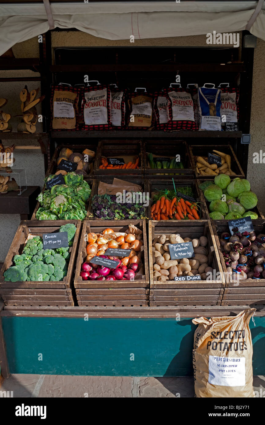 Fresh local vegetable stand house hires stock photography and images