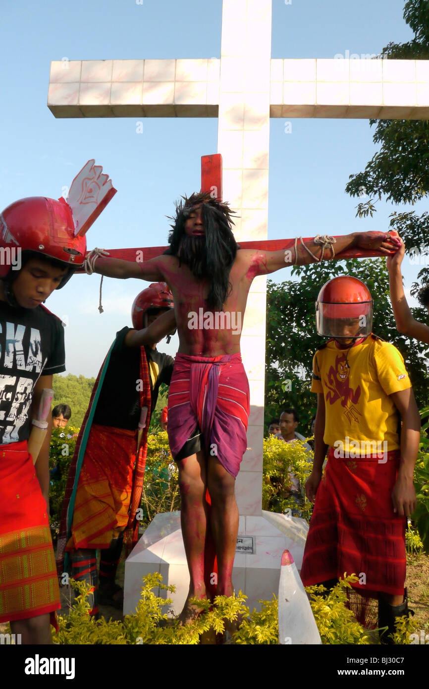BANGLADESH Fatima Rani Pilgrimage at Baromari Mission on the Indian ...