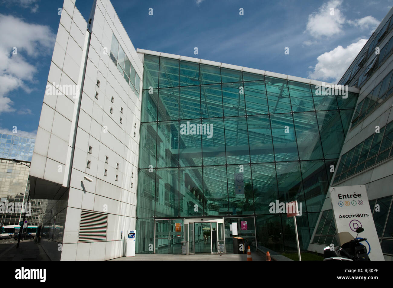 Paris France French Hospital Entrance Hopital Europeen George