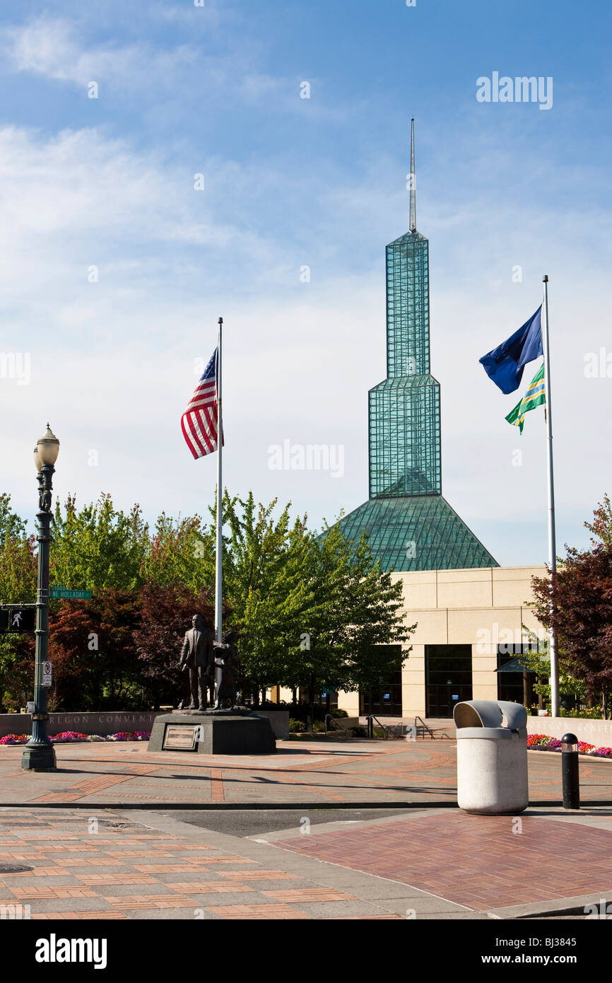 Oregon Convention Center, Portland, Oregon, USA Stock Photo Alamy