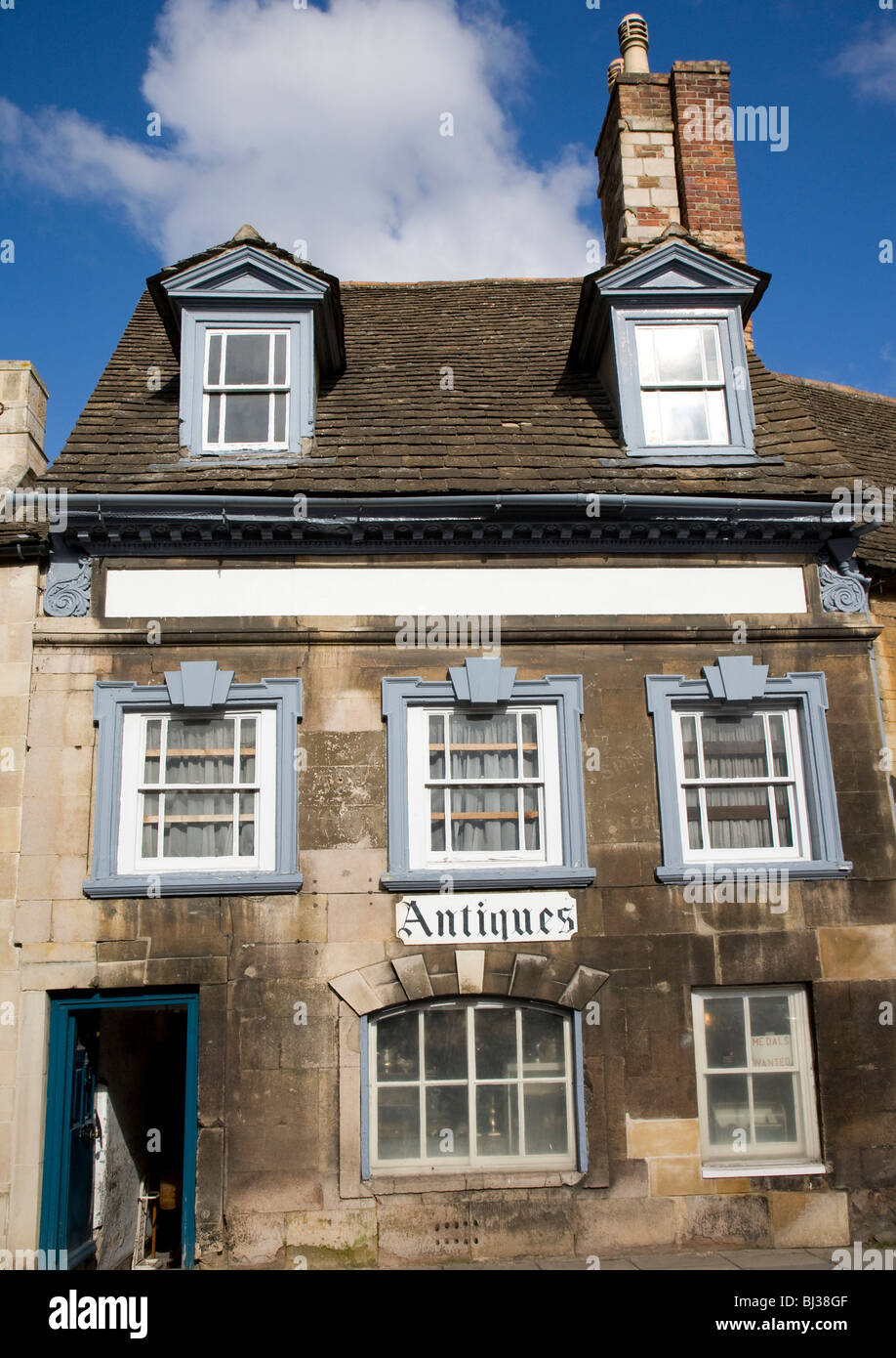 Antiques shop in Stamford, Lincs Stock Photo