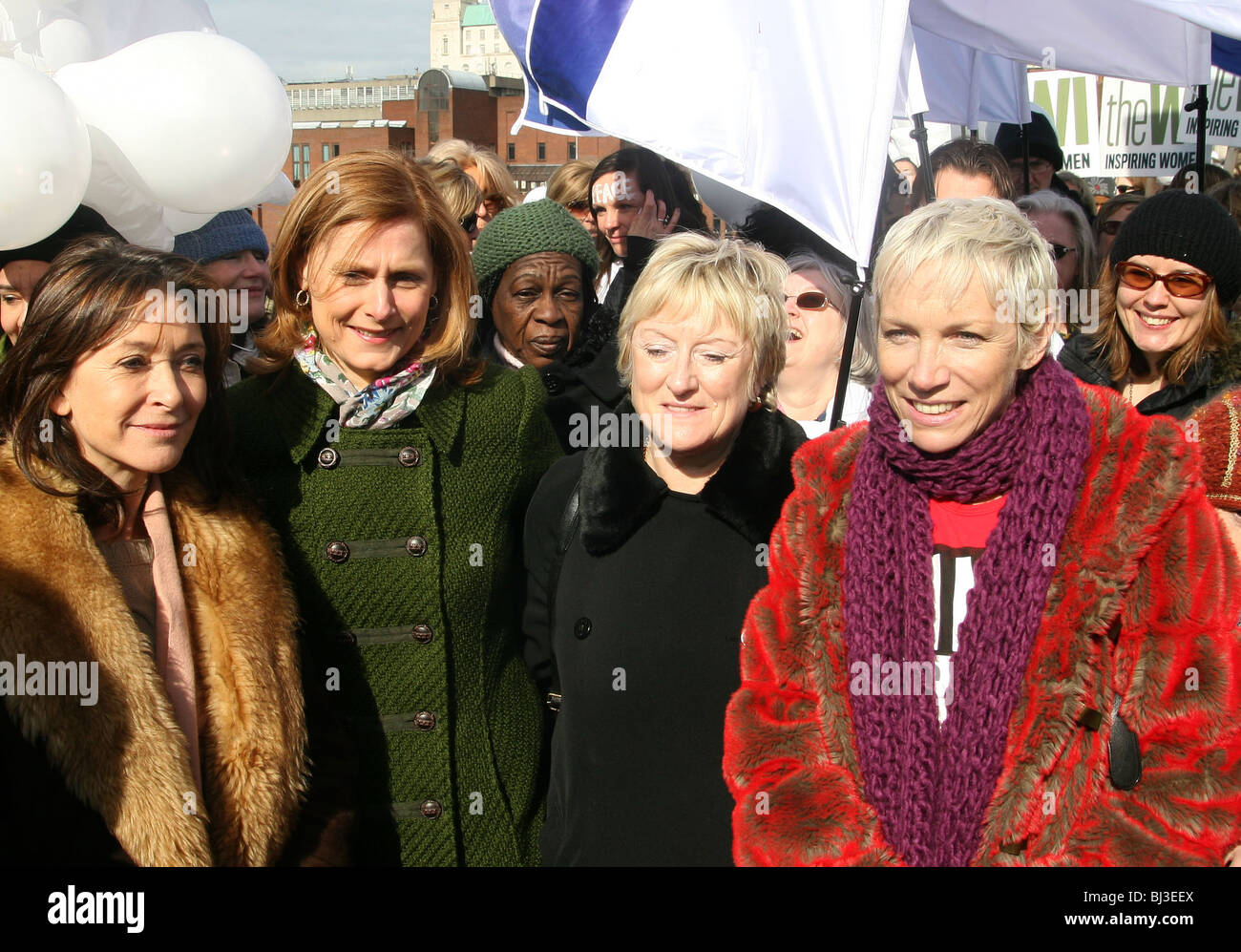Annie Lennox with Sarah Brown and Cherie Lunghi Stock Photo