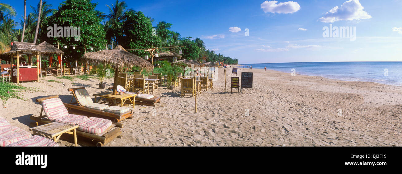Gecko Bar on the beach, Klong Khong Beach, island of
