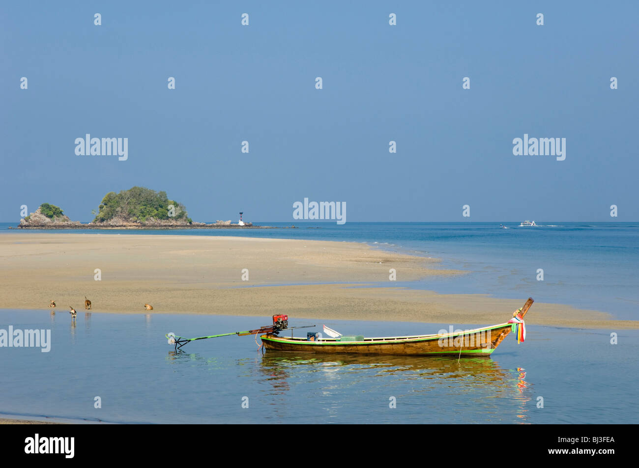 Long tail boat, fishing boat on the beach, Saladan Village, island of Ko Lanta, Koh Lanta, Krabi, Thailand, Asia Stock Photo