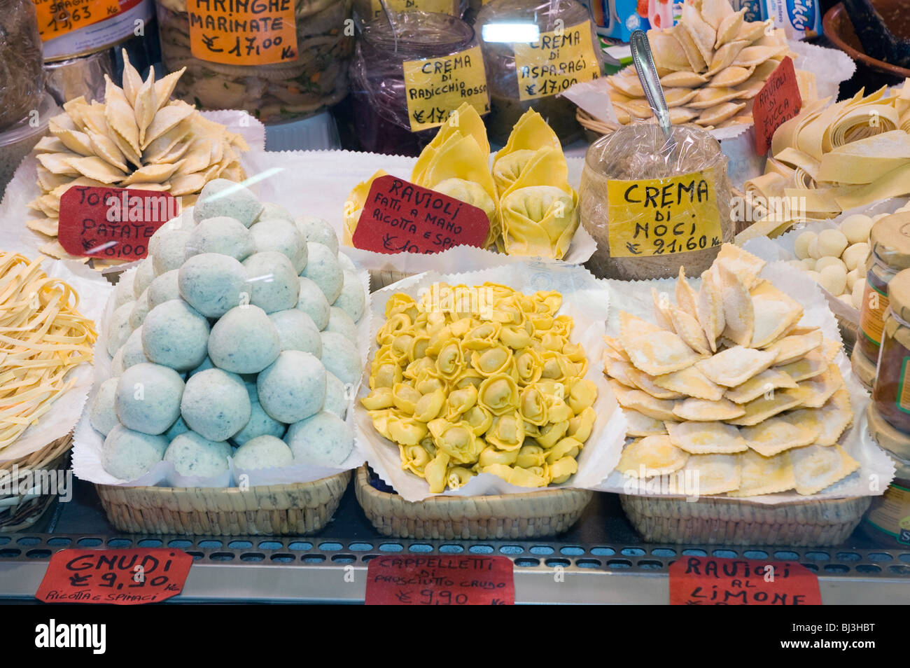 Various pasta, ravioli, tortellini, Cappelletti, Gnudi, Ambrogio Market, Florence, Tuscany, Italy, Europe Stock Photo