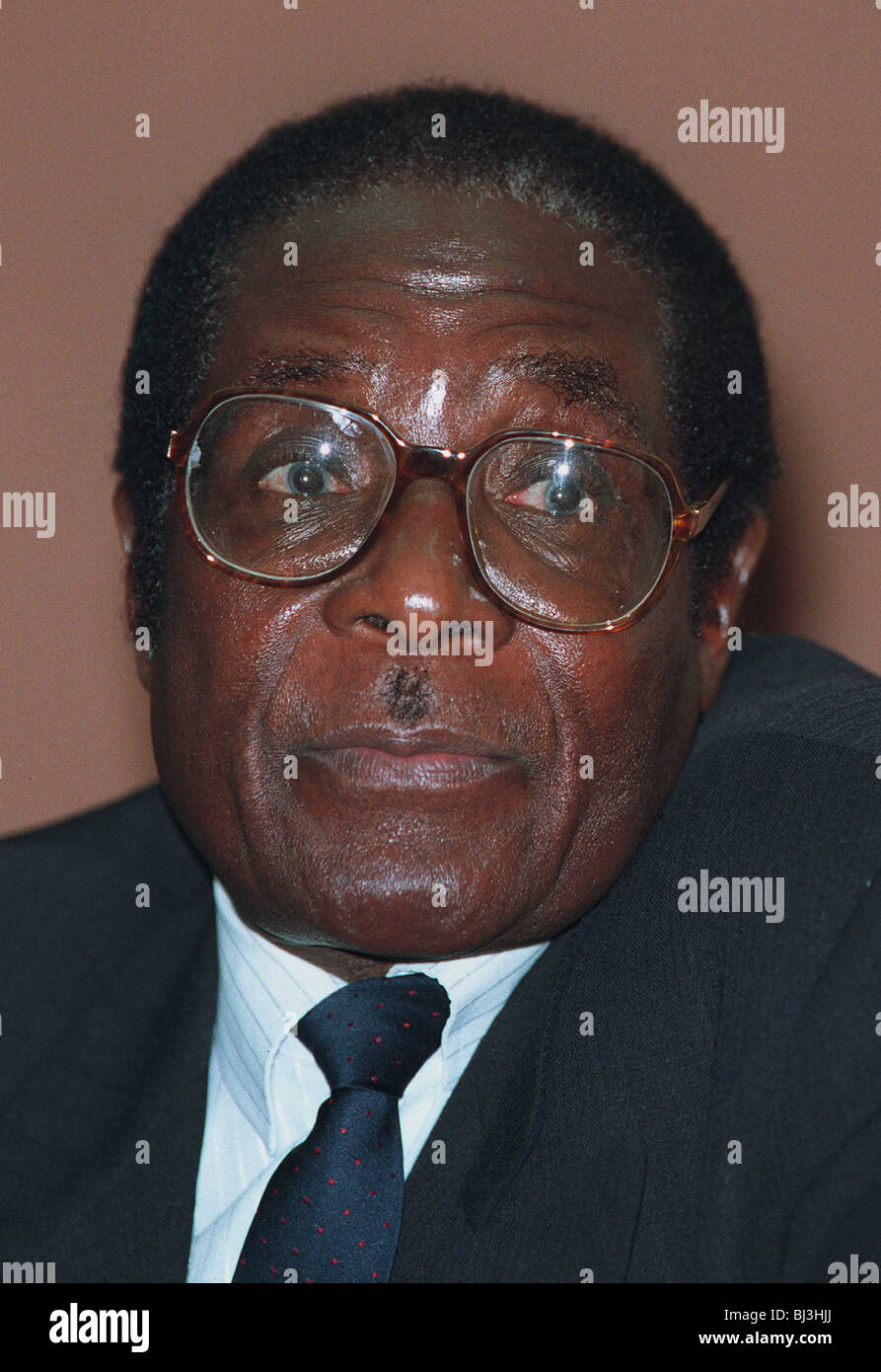 ROBERT MUGABE PRESIDENT OF ZIMBABWE 29 May 1994 Stock Photo