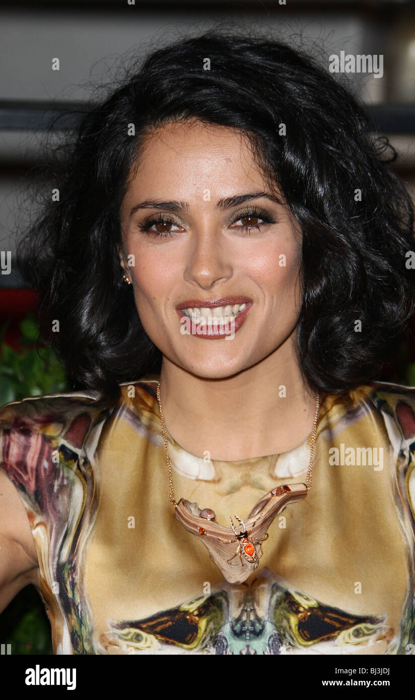 SALMA HAYEK VANITY FAIR OSCAR PARTY 2010 LOS ANGELES CA USA 07 March