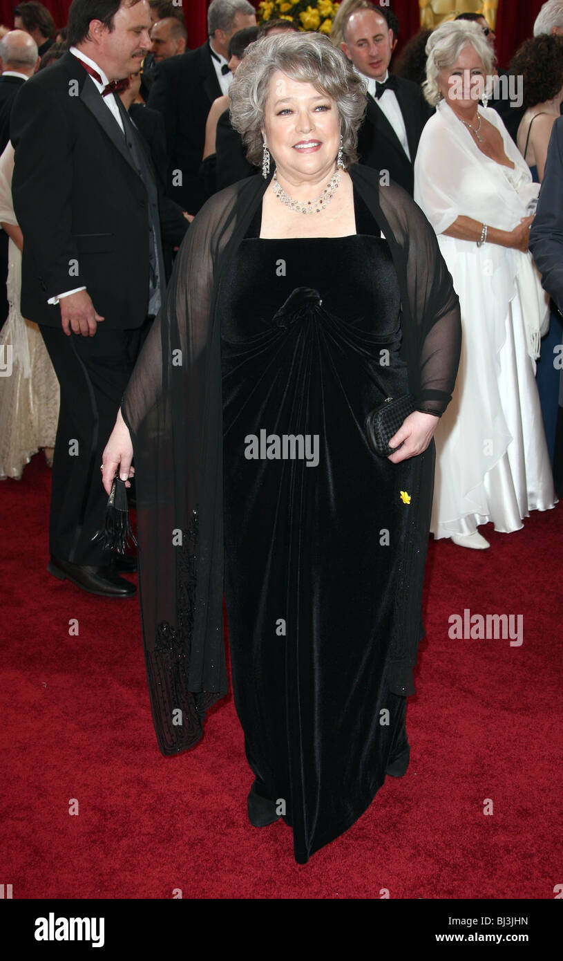 KATHY BATES 82ND ACADEMY AWARDS RED CARPET ARRIVALS KODAK THEATRE LOS  ANGELES CALIFORNIA USA 07 March 2010 Stock Photo - Alamy
