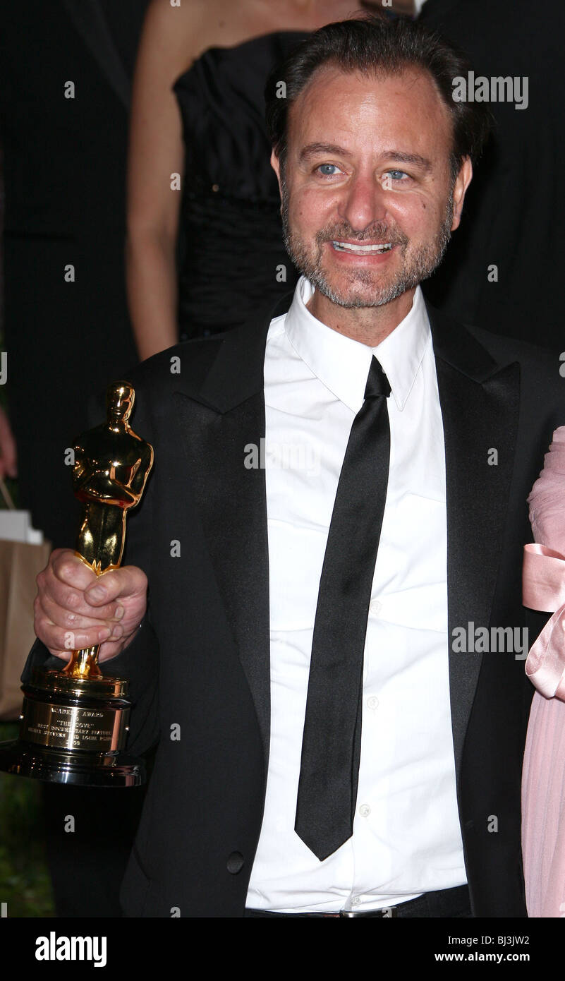 FISHER STEVENS VANITY FAIR OSCAR PARTY 2010 LOS ANGELES CA USA 07 March