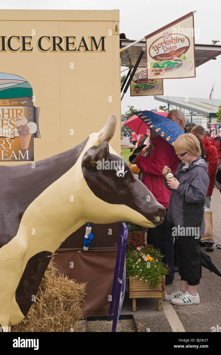 An ice cream stall at The Great Yorkshire Show, Harrogate Stock Photo